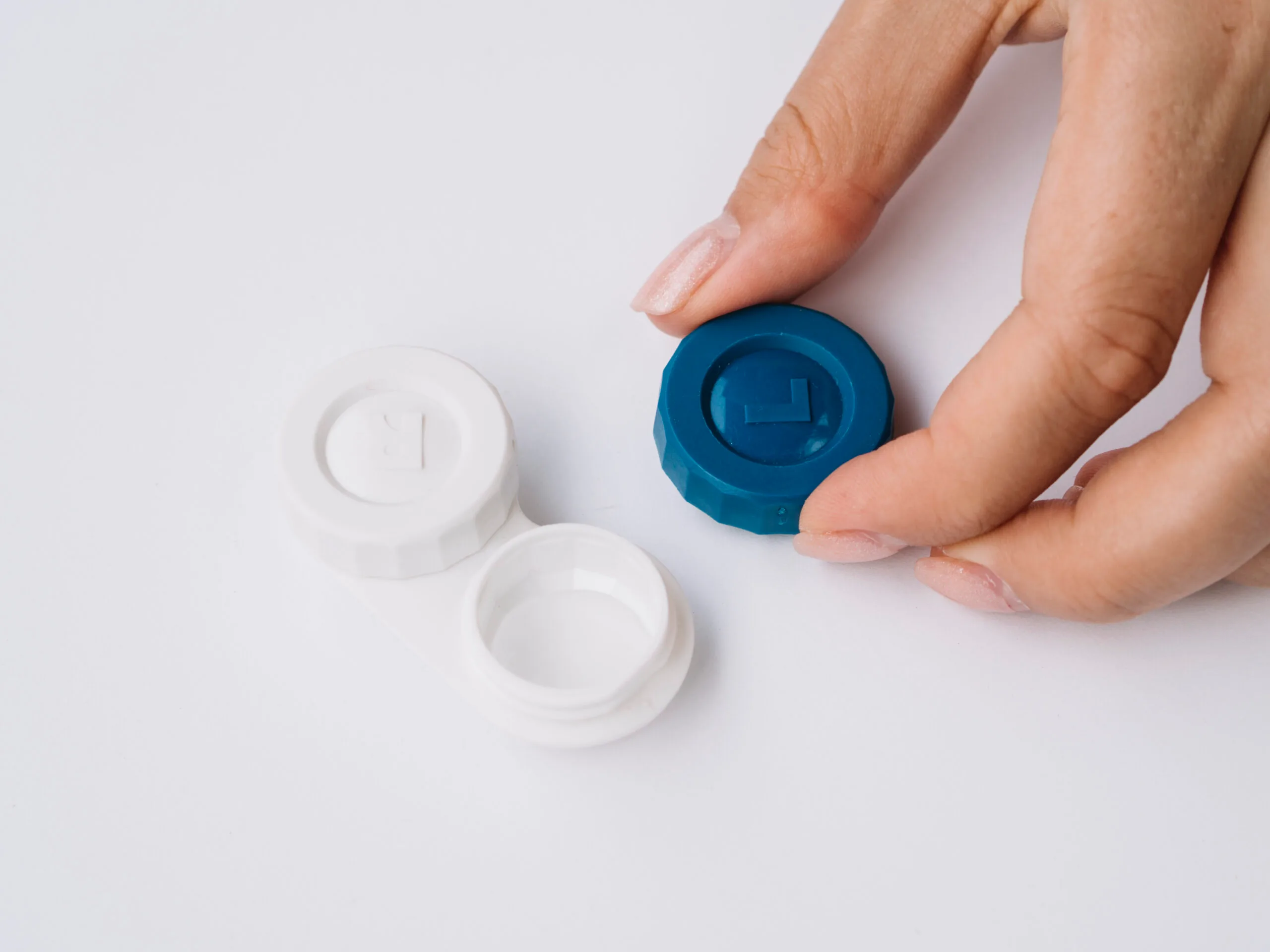 Best Contact Lenses for Active Lifestyles in Singapore: Comfort, UV Protection, and More 2 contact lenses versatility, use of contact lenses, contact lenses benefits