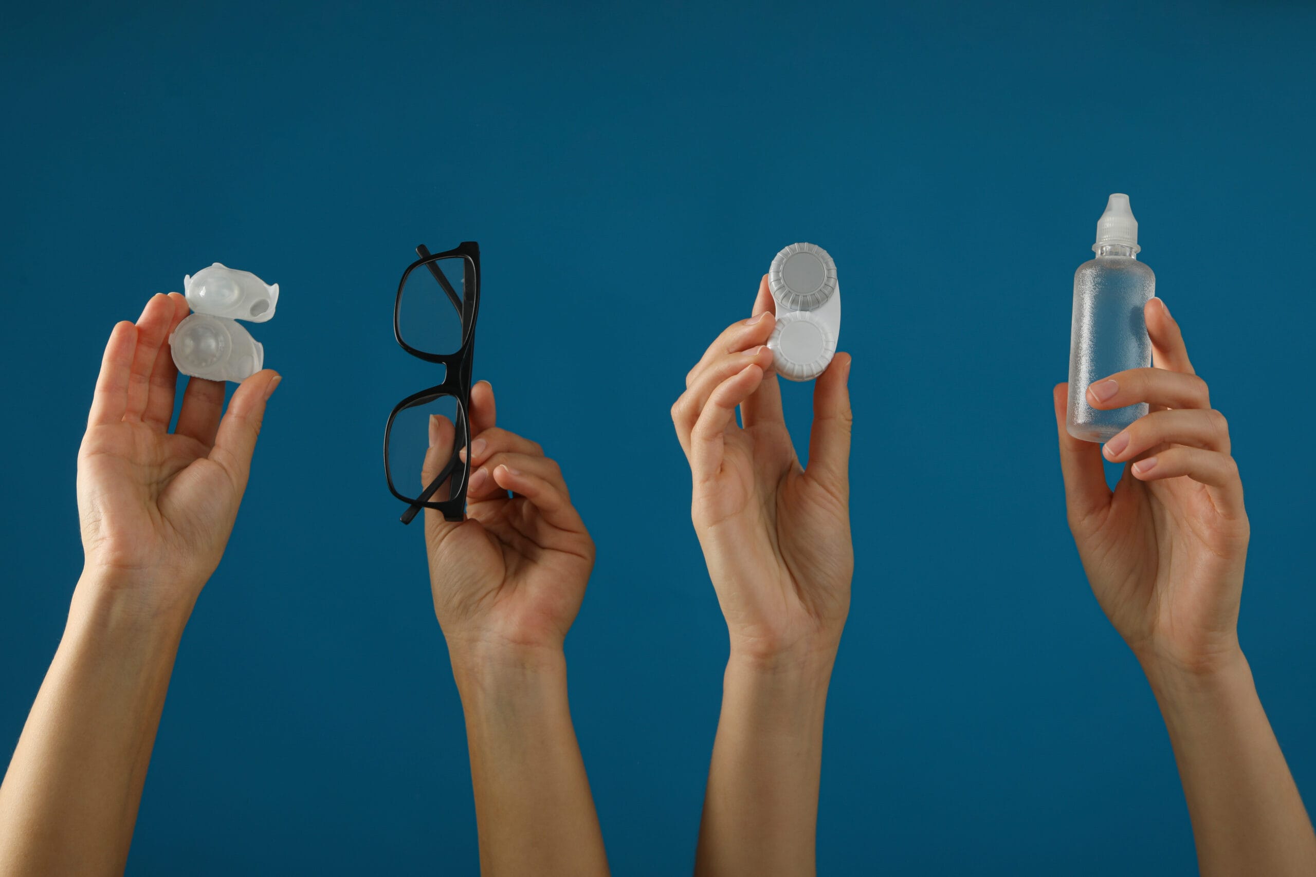 Travel with Clear Vision: Your Ultimate Contact Lens Travel Guide 15 Travel With Clear Vision, travel with lenses, contact lens tips, tips for lens users
